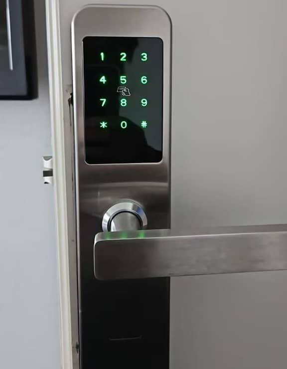 Greenland’s Hotel Sisimut Upgrades Vingcard locks to Mobilee Access ...